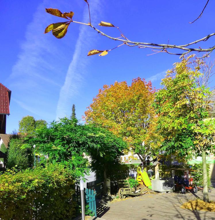 Taferne In Koestendorf - Ferienwohnung Monteurzimmer Neumarkt am Wallersee Exterior foto
